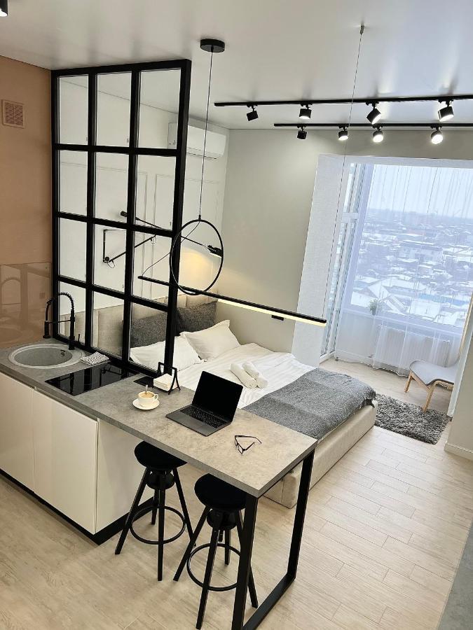 Квартира Smart В Новом Доме Pavlodar Bagian luar foto